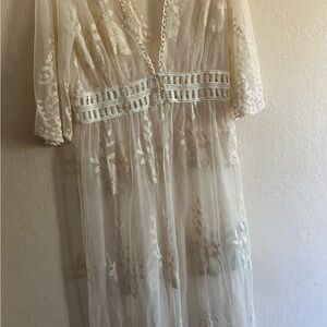 New Elegant Cream Sheer Lace Robe